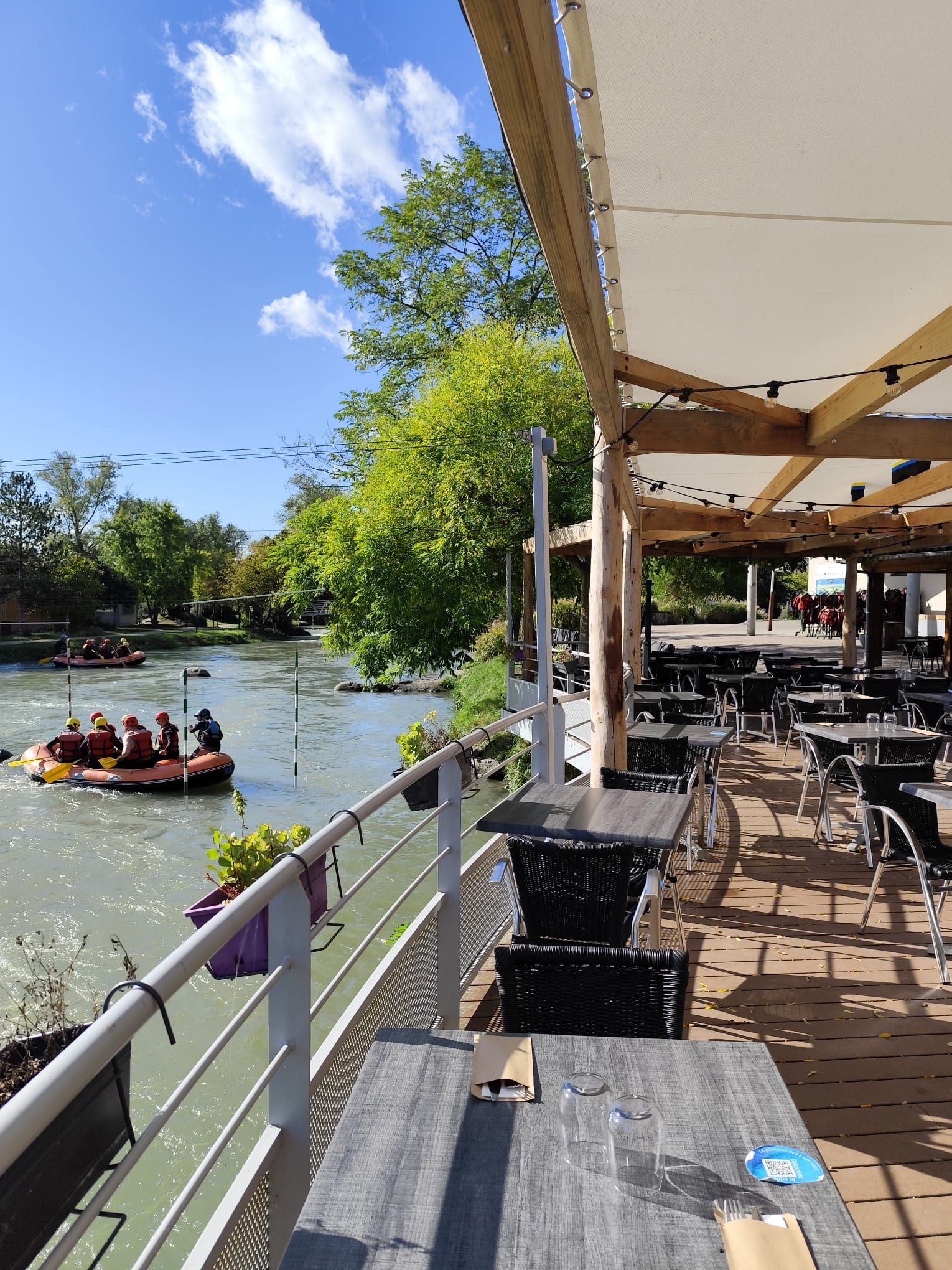 Photo du restaurant Le Bouillon des Eaux Vives